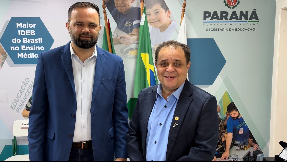 Deputado Batatinha reforça apoio aos colégios cívico-militares em encontro com Secretário de Estado da Educação      